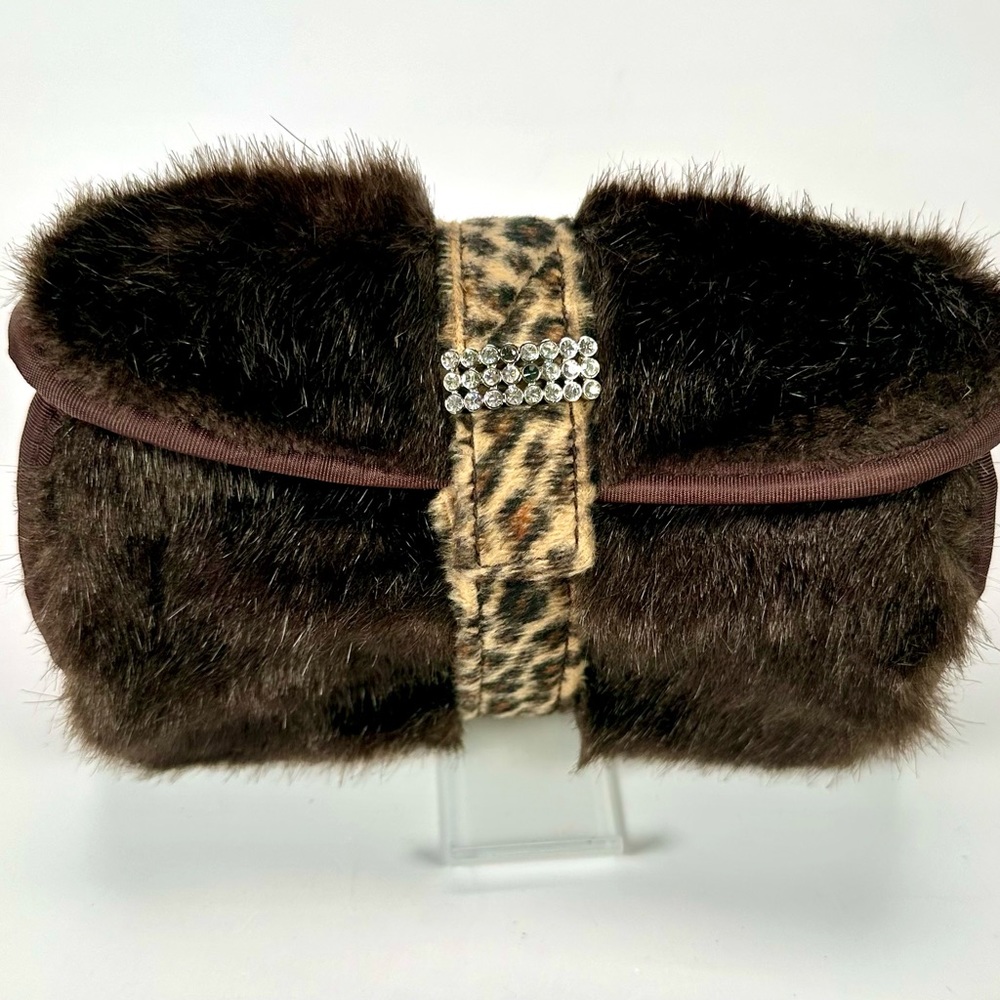 Donna Salyer's Fabulous Fur Amenity Bag